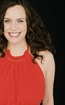 Ione Skye